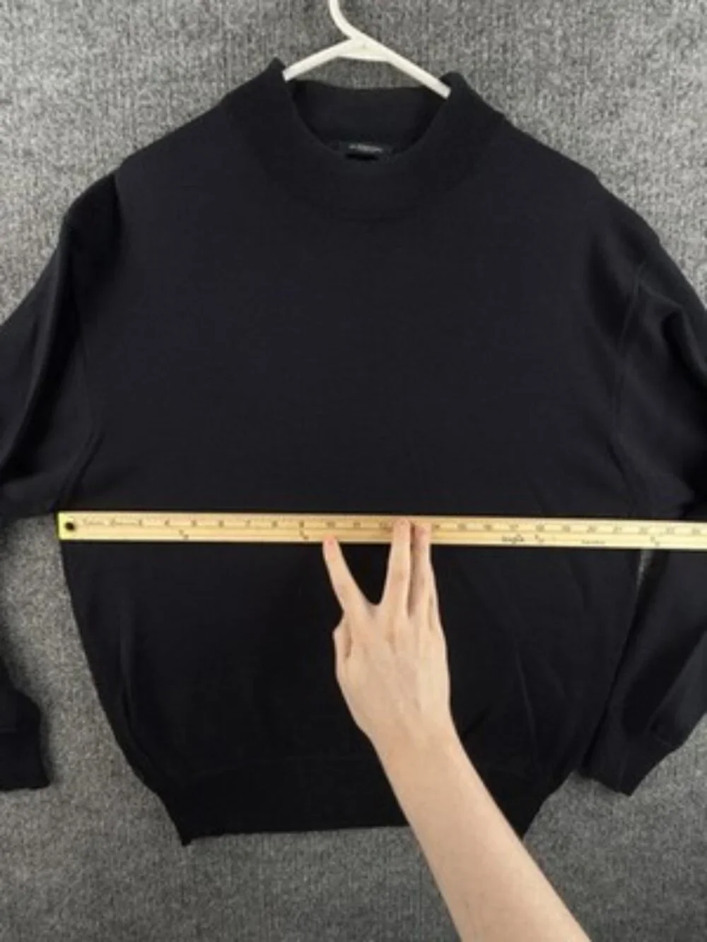 Burberry London Blue Sweater Logo Pullover 22 Medium Wool Long Sleeve Men Knit